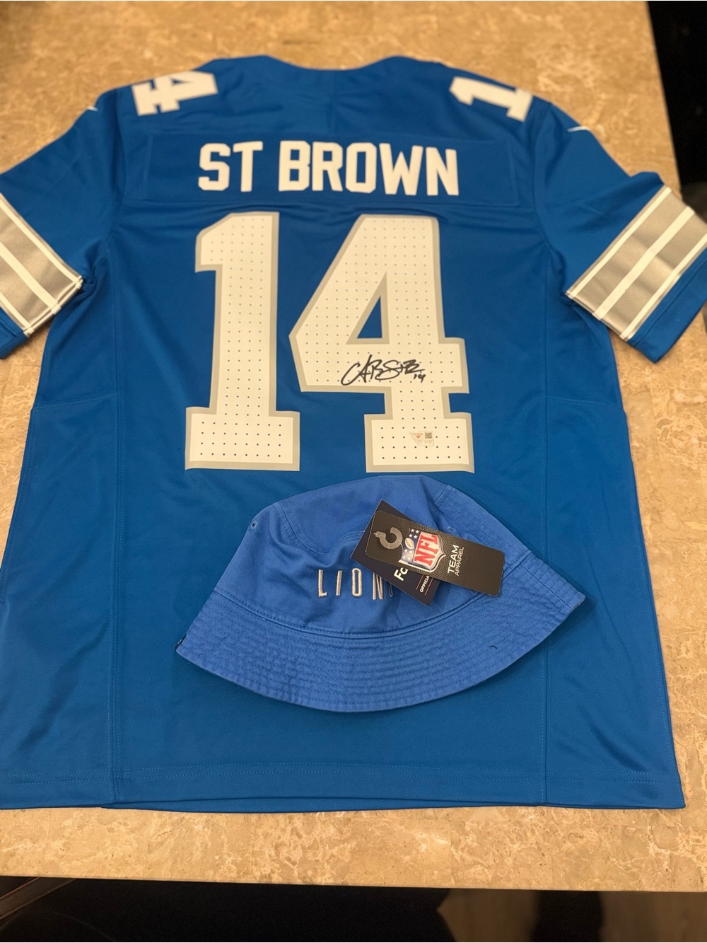 Limited Edition Hand Autographed Amon-Ra St. Brown Lions Official Playing Jersey - Picture 2 of 8